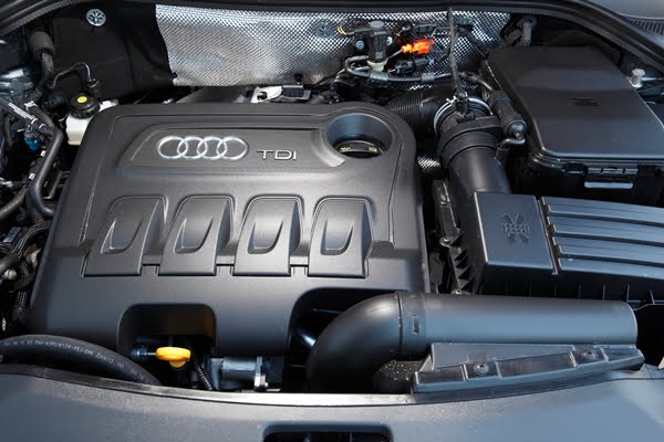 2014 Audi Q3 2.0L TDI Quattro Review