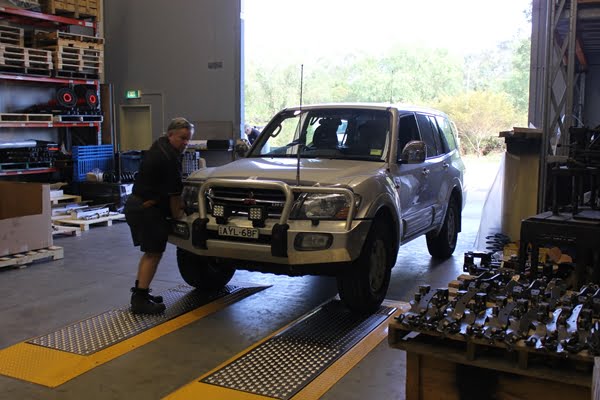 Project Pajero shock_brake proportioning and wheel alignment check before work started