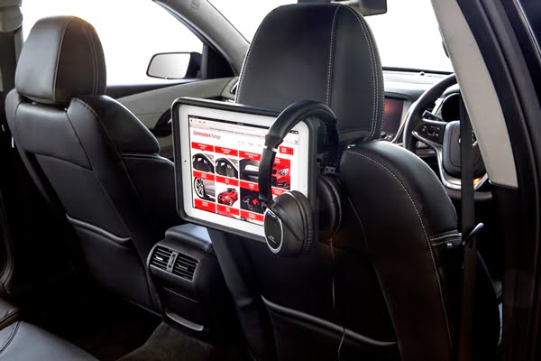 Holden Colorado 'Black Edition' ipad