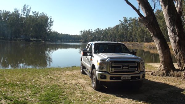 Ford F350 6.7L V8 4WD