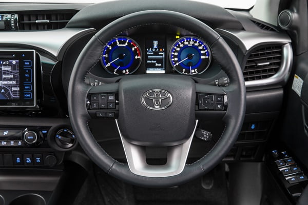 2016 Toyota Hilux SR5 reversing camera