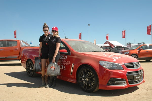 Deni-Ute-Muster-2014-Holden-Ute