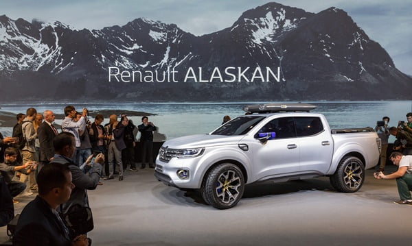 Renault ALASKAN Concept 1