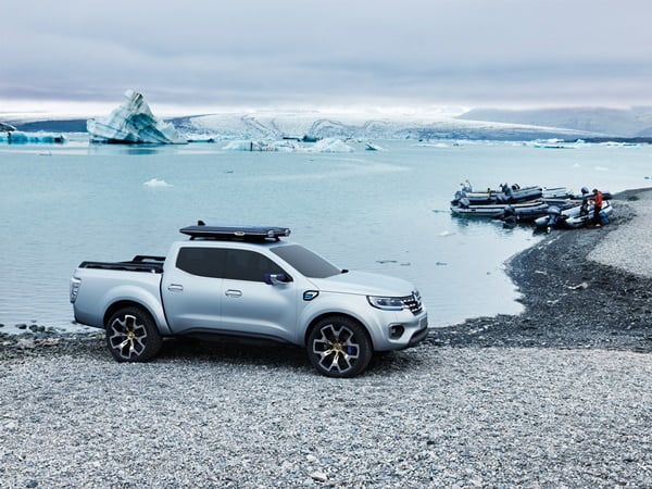 Renault ALASKAN Concept 1