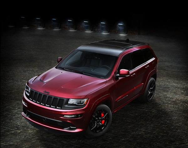 Jeep Grand Cherokee SRT Night grill