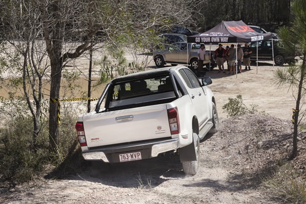 Euro 5 Isuzu DMAX 4WD 3