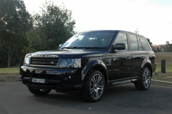 Range Rover Sport Luxury 5.0L V8 external