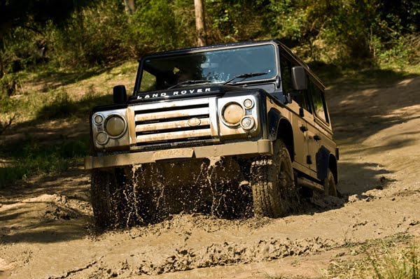 Landrover Defender SVX 60TH Anniversary