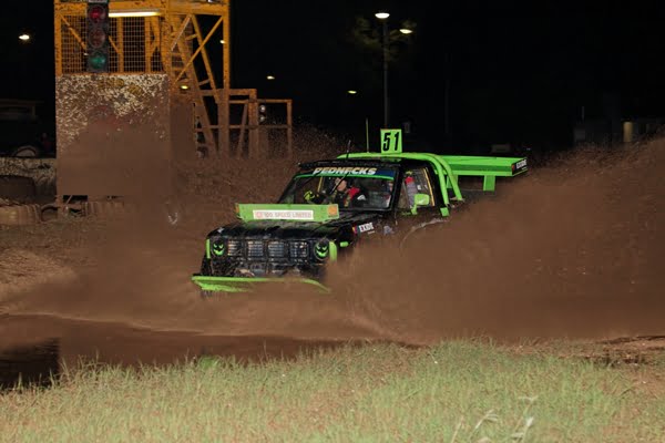 Top end mud racing image green Darwin NT