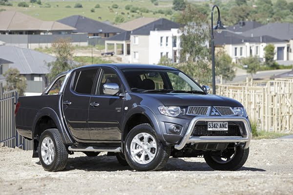 2012 Triton GLX-R 4x4 Dual Cab Ute