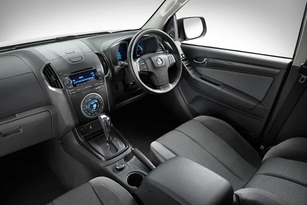 Holden Colorado LTZ Crew Cab-dash