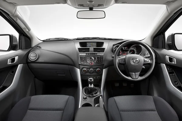 Mazda BT-50 INTERIOR