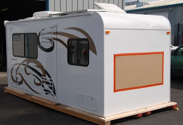 EarthCruiser Blue Dog Camper module