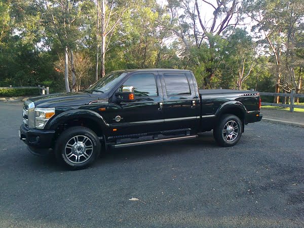 Ford F-250 4X4 SuperDuty Platinum