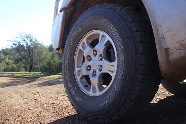 Project Pajero Bridgestone Dueler AT D697 LT tyres