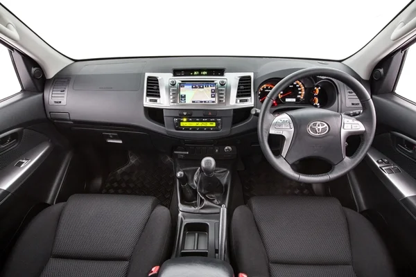 2014 Toyota Hilux 4X4 SR5 5 speed manual dash