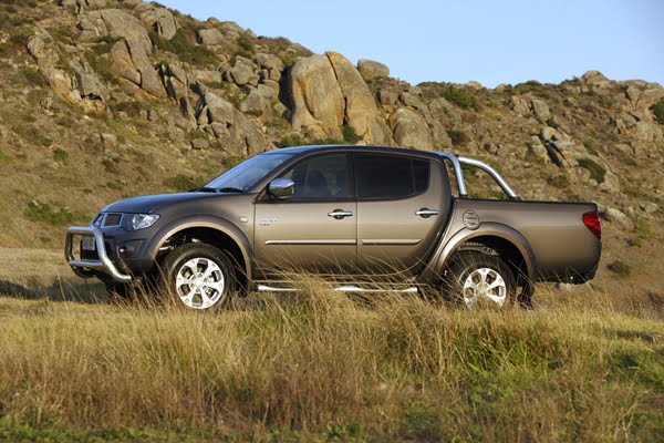 Mitsubishi Triton 2011 Dual Cab Ute Awrad Winner