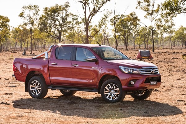 2015 Toyota HiLux 4x4 SR5 double cab