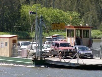 The ferry from St Albans across to Wisemans Ferry