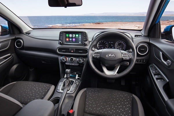 Hyundai KONA Active interior 600