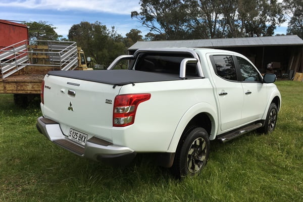 Mitsubishi Triton Exceed Dual Cab Ute 4WD 