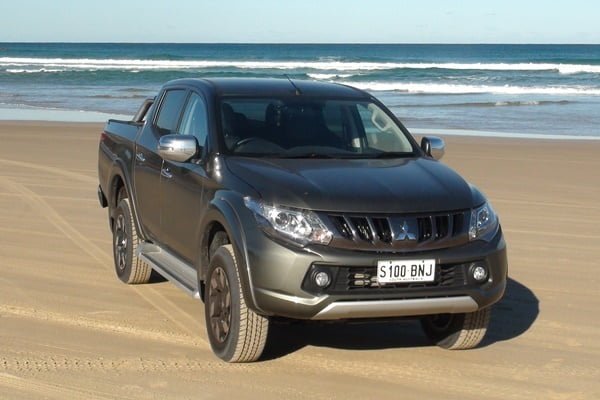 Mitsubishi Triton Exceed 4wd system