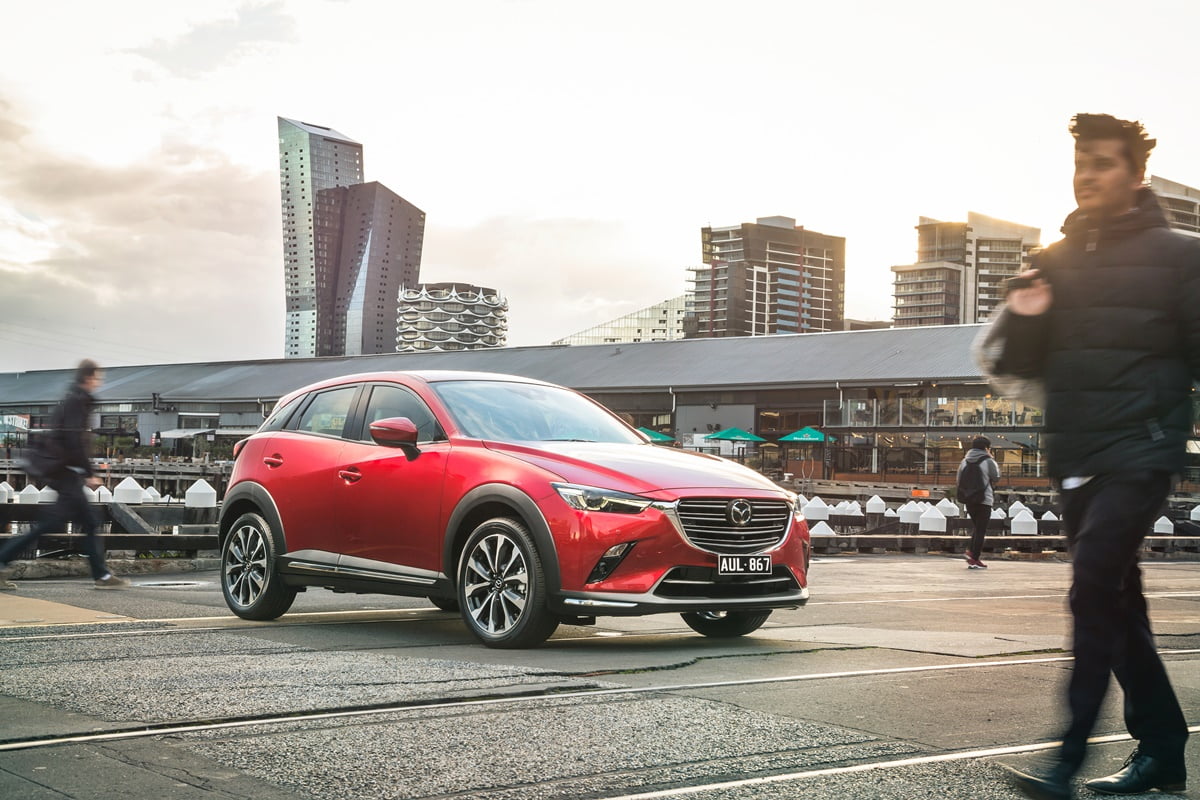 MAZDA CX-3 front 1