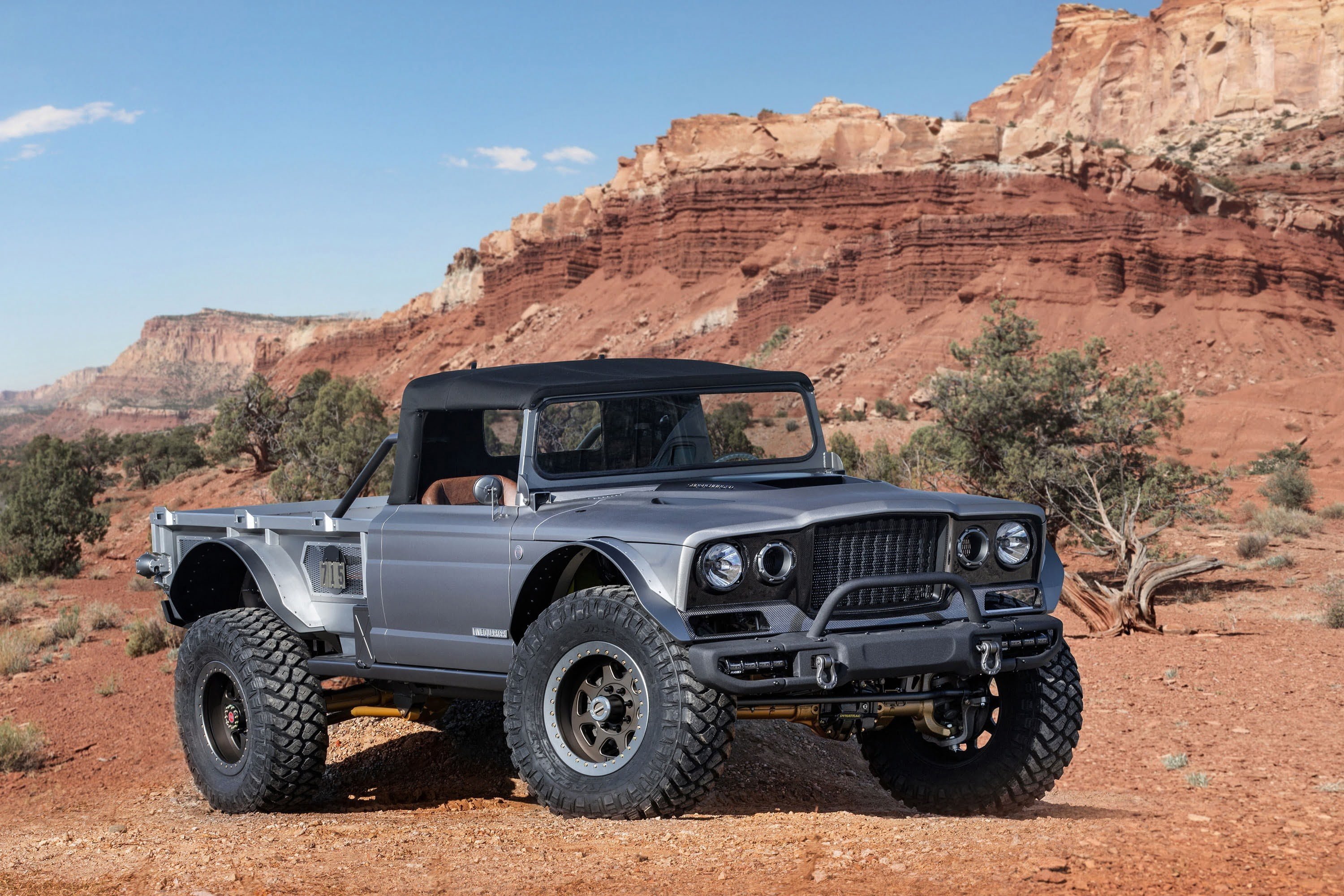 2019 Jeep Five-Quarter (2)