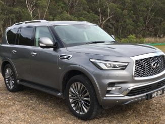 Infiniti QX80 front qtr 2