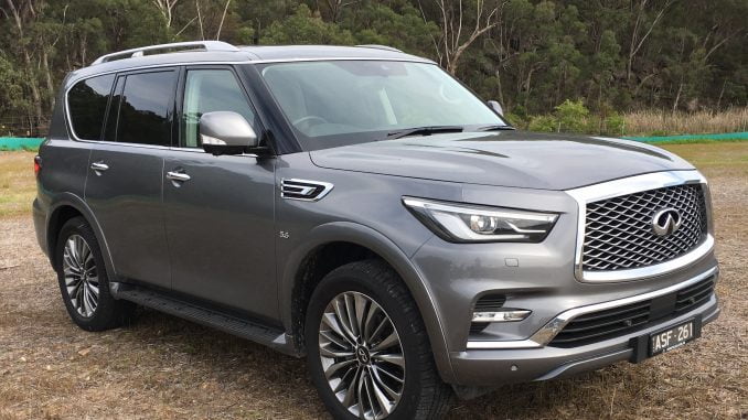 Infiniti QX80 front qtr 2
