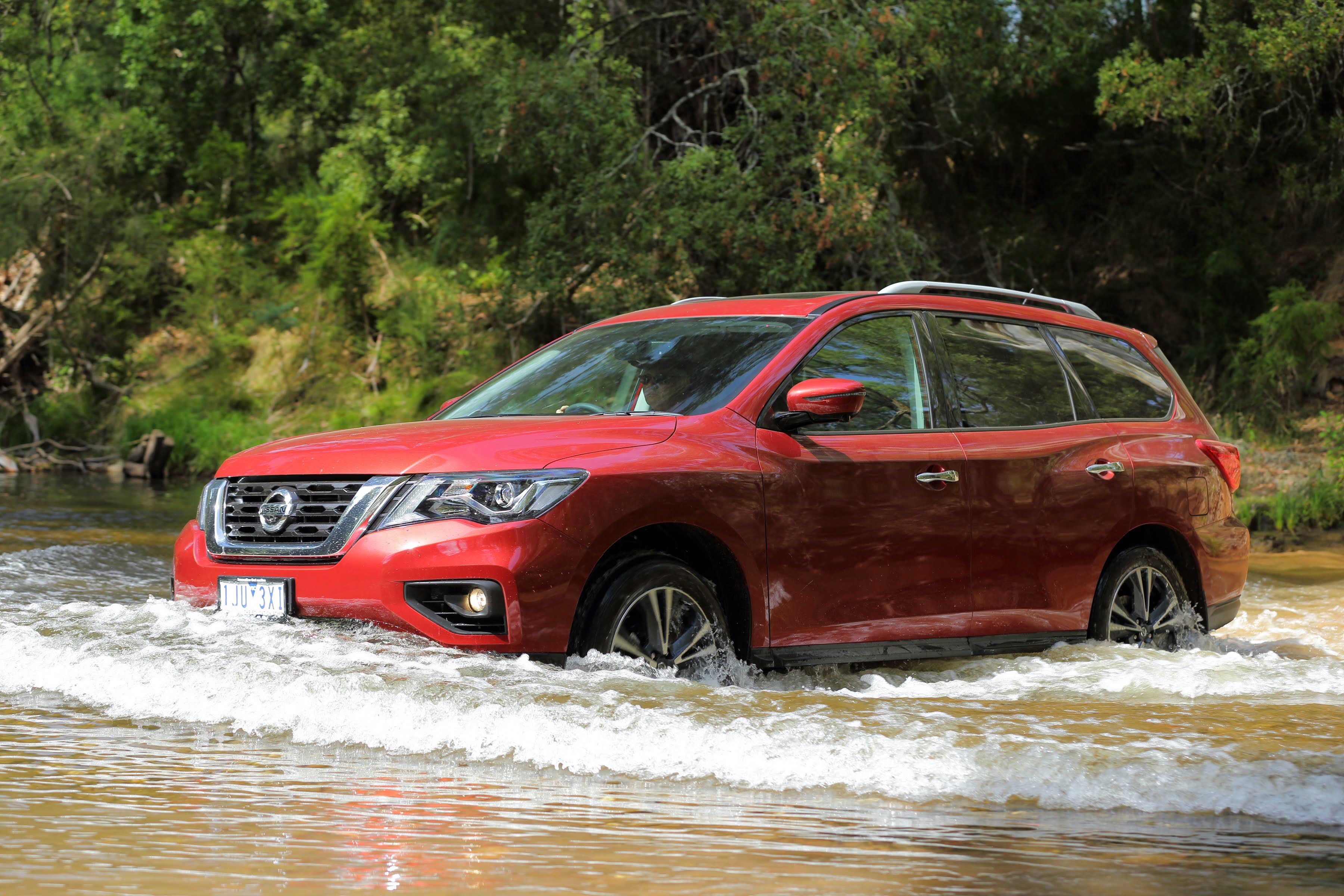 Nissan Pathfinder TI