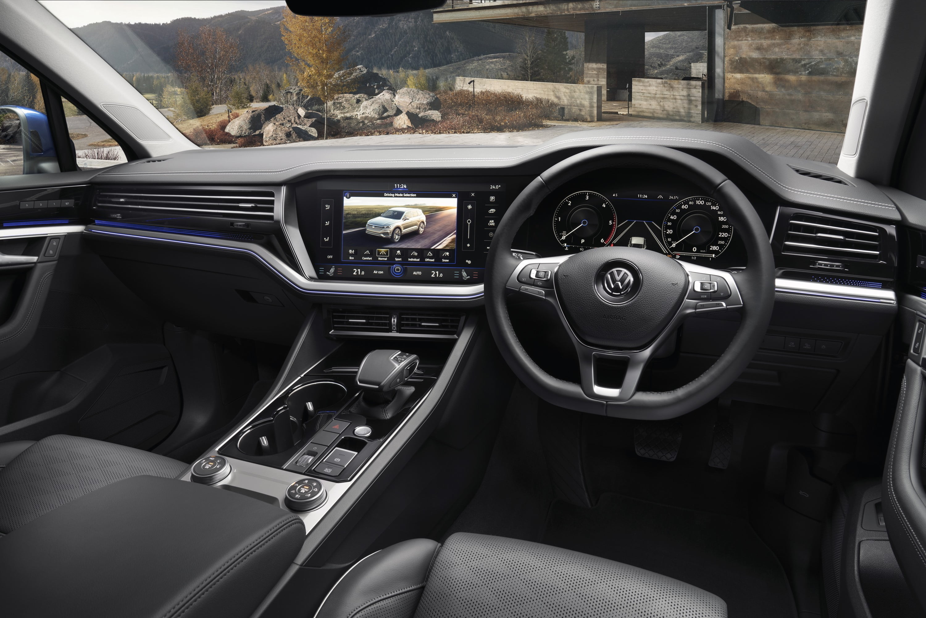 2019 VW Touareg Launch Edition 3 interior 1