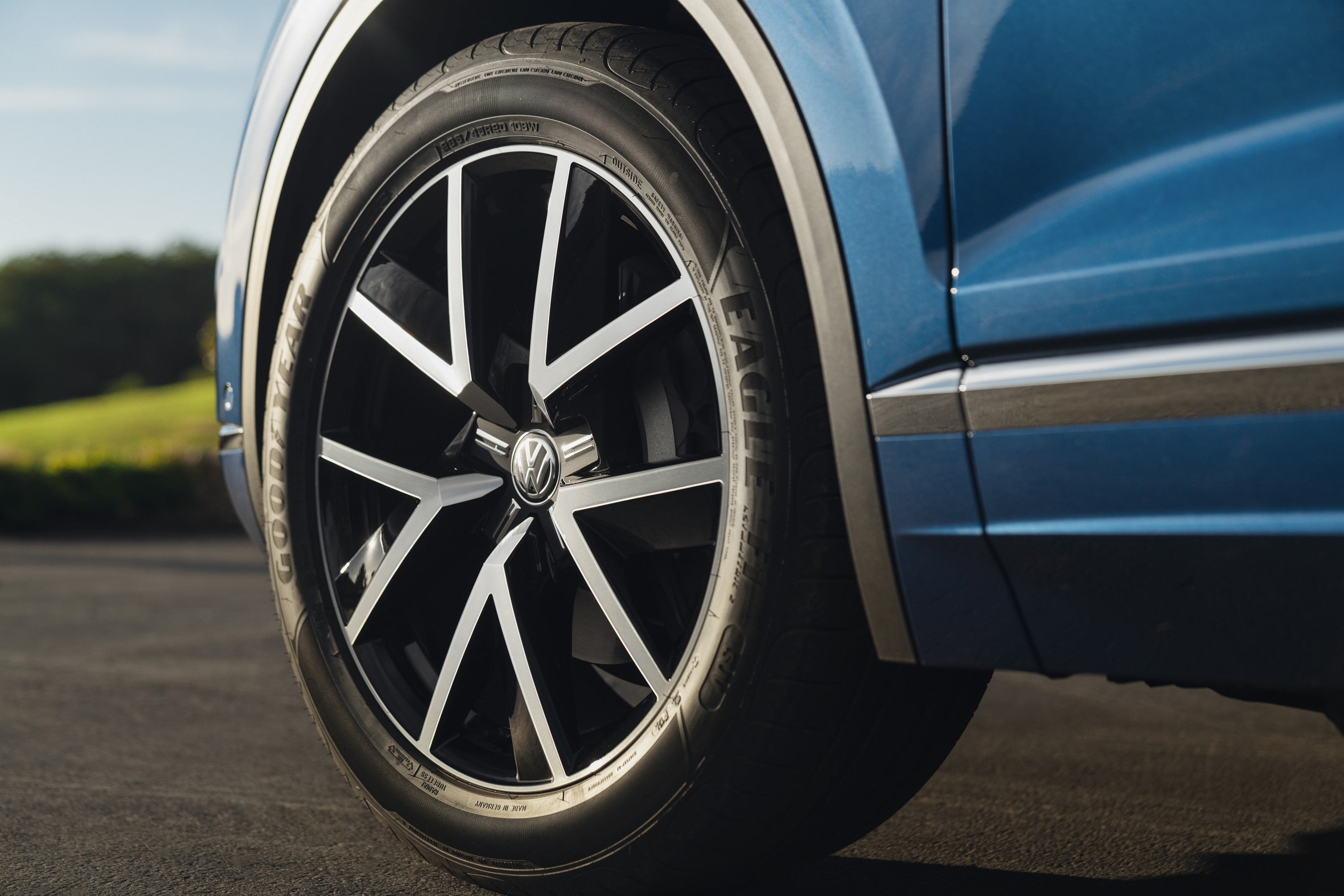 2019 VW Touareg Launch Edition 8 drive modes