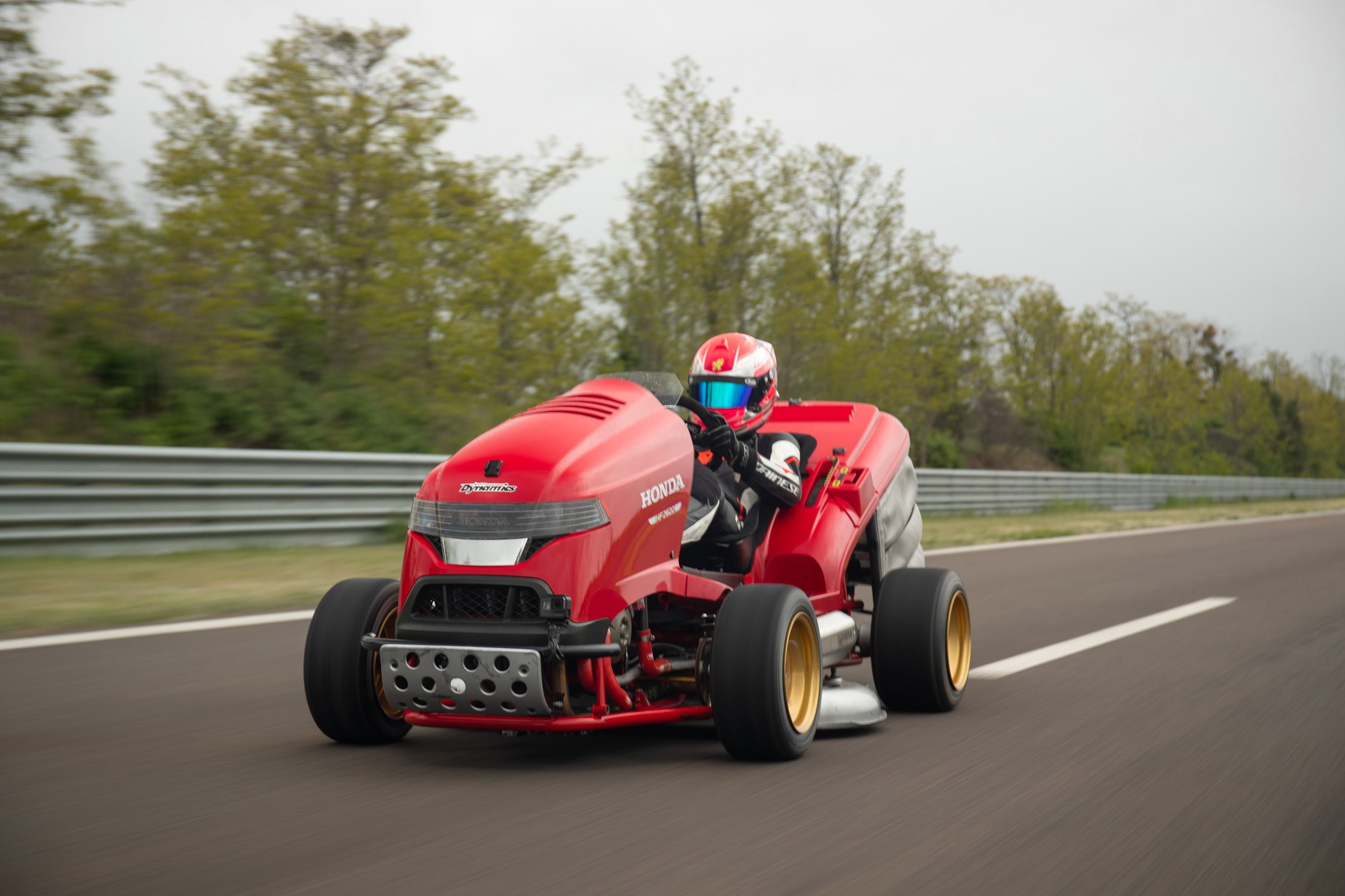 Honda’s Mean Mower sets a new GUINNESS WORLD RECORDS® title #MeanMower