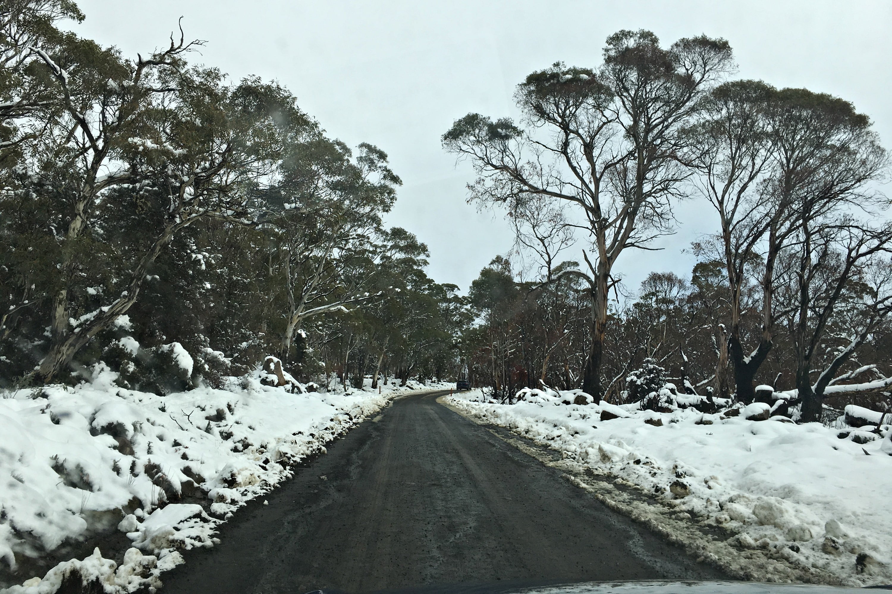 Pumphouse Point drive into VW Touareg 1