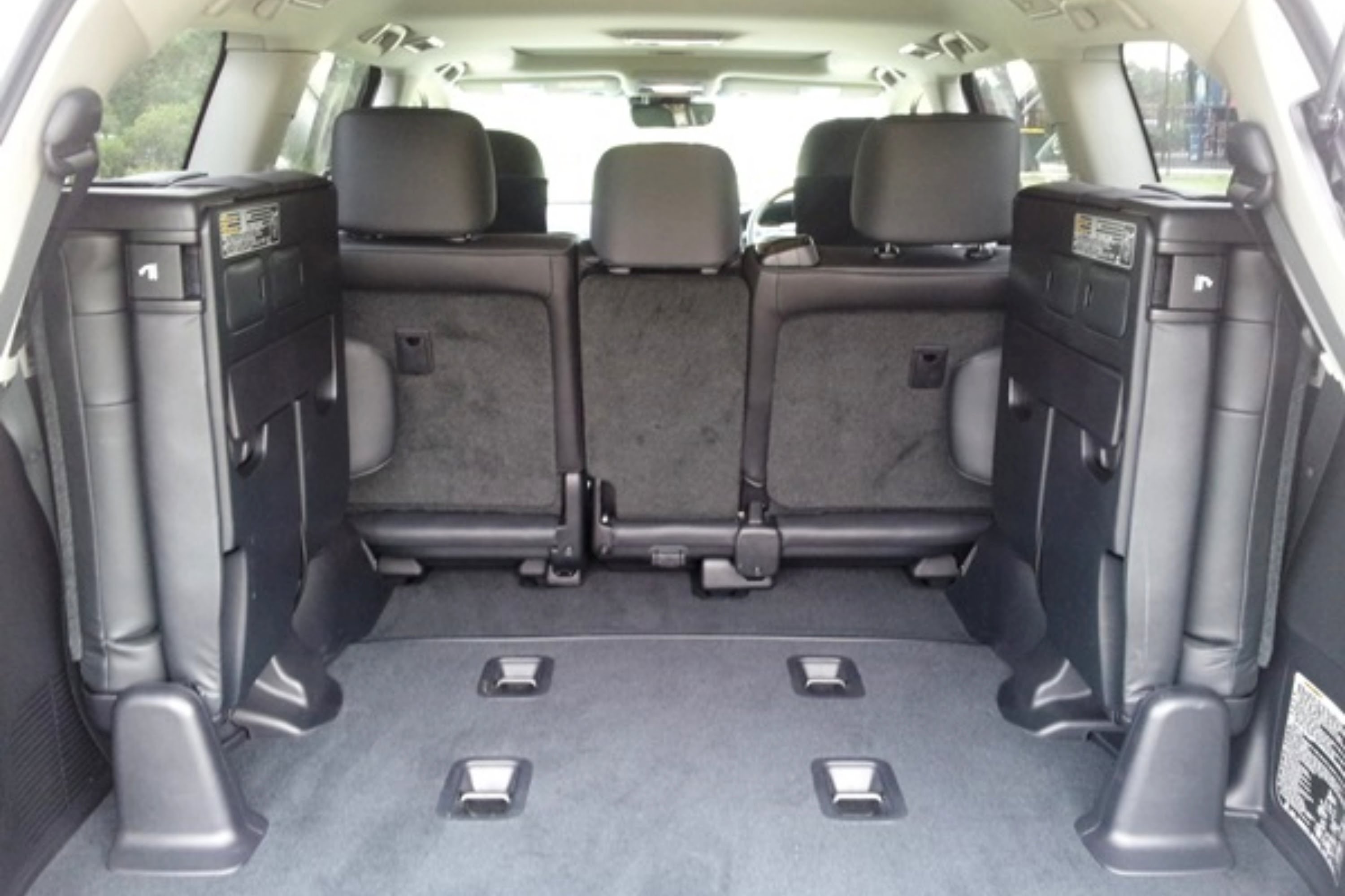 19 Toyota Landcruiseer 0 Vx Rear Seats Third Row Ozroamer 19 Toyota Landcruiseer 0 Vx Rear Seats Third Row Ozroamer