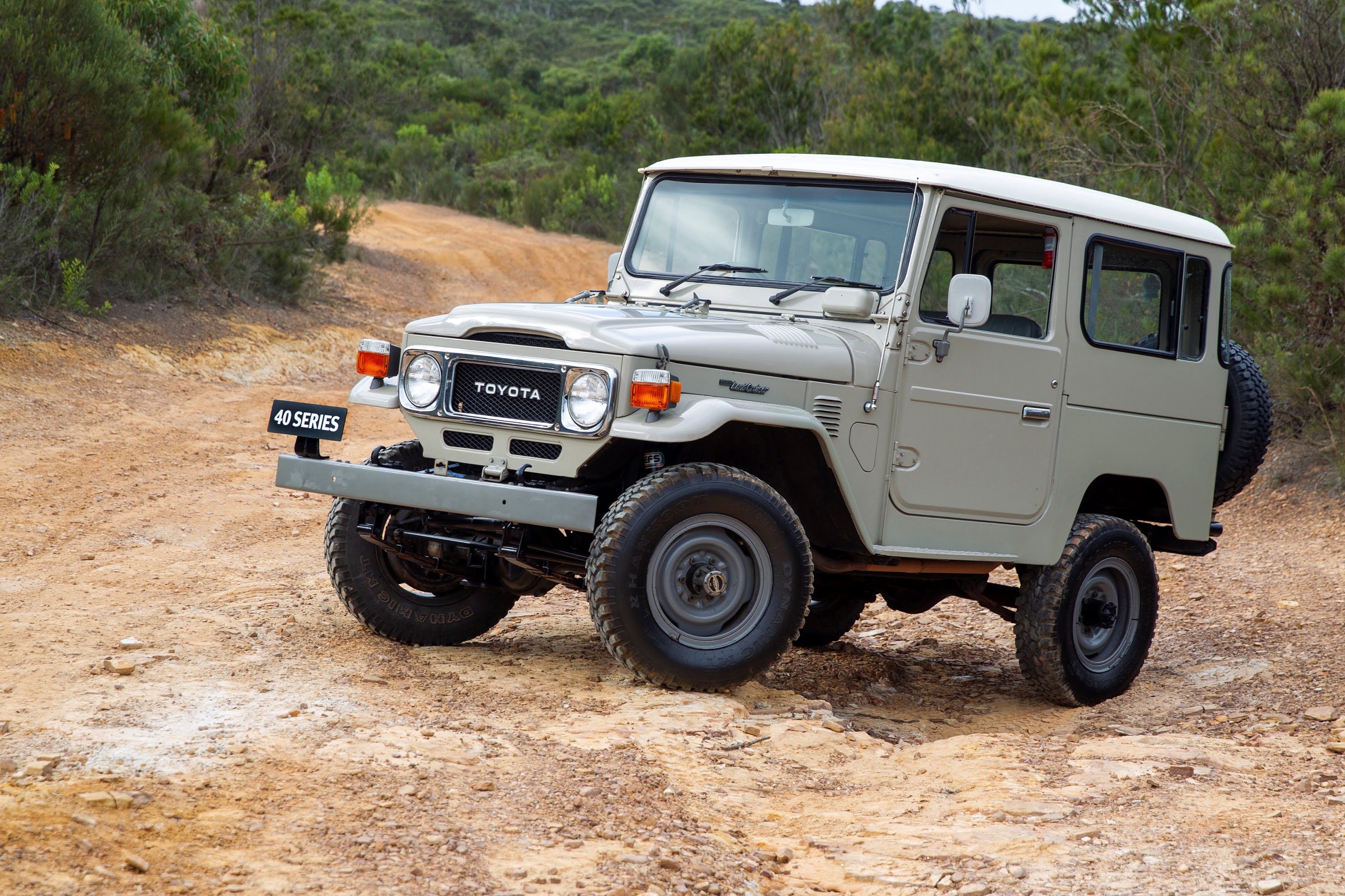 Toyota LandCruiser 