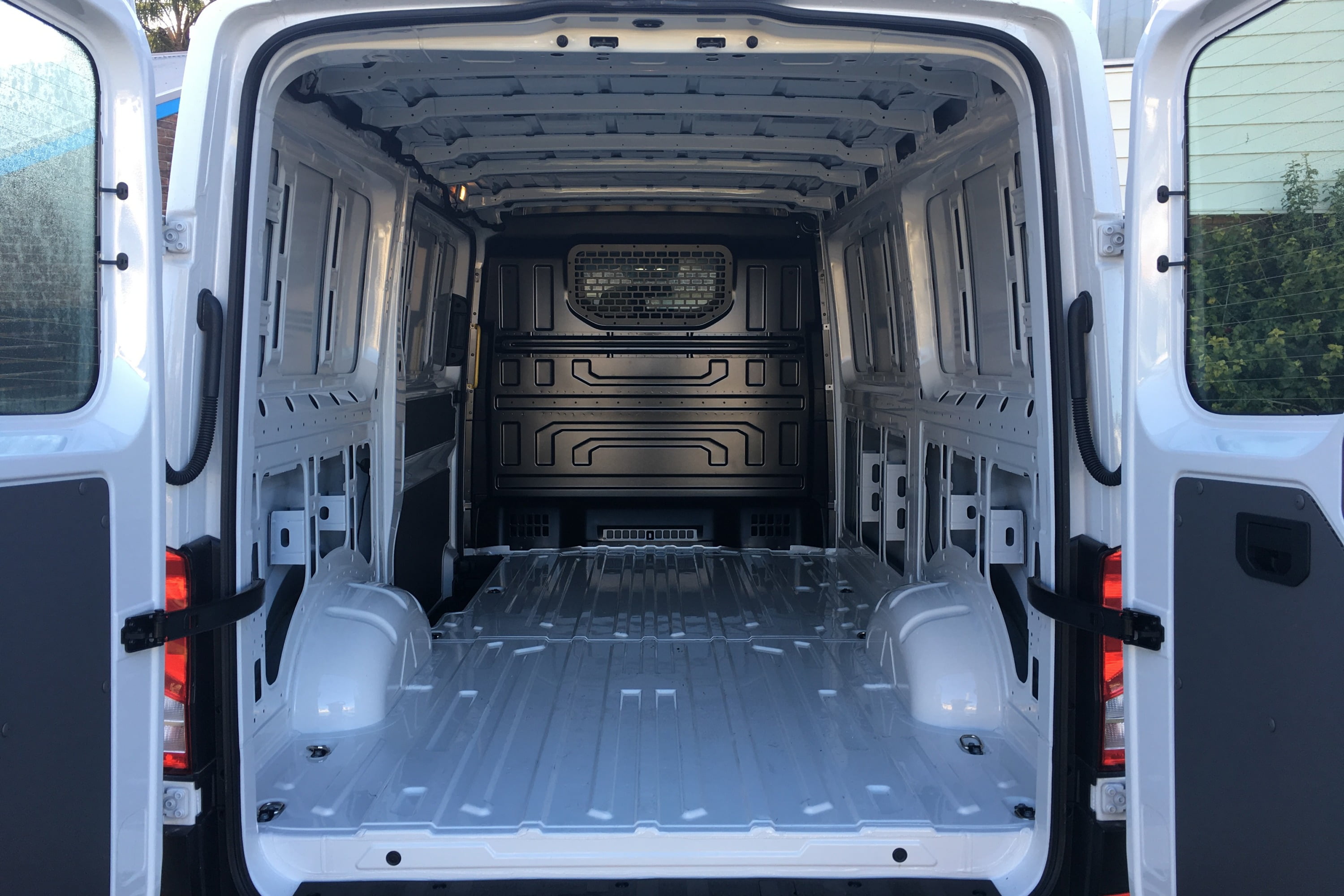 2019 VW Crafter 4MOTION interior space