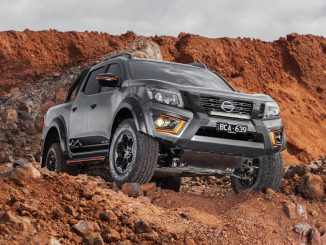 Nissan Navara N-TREK Warrior 1 Exterior front qtr