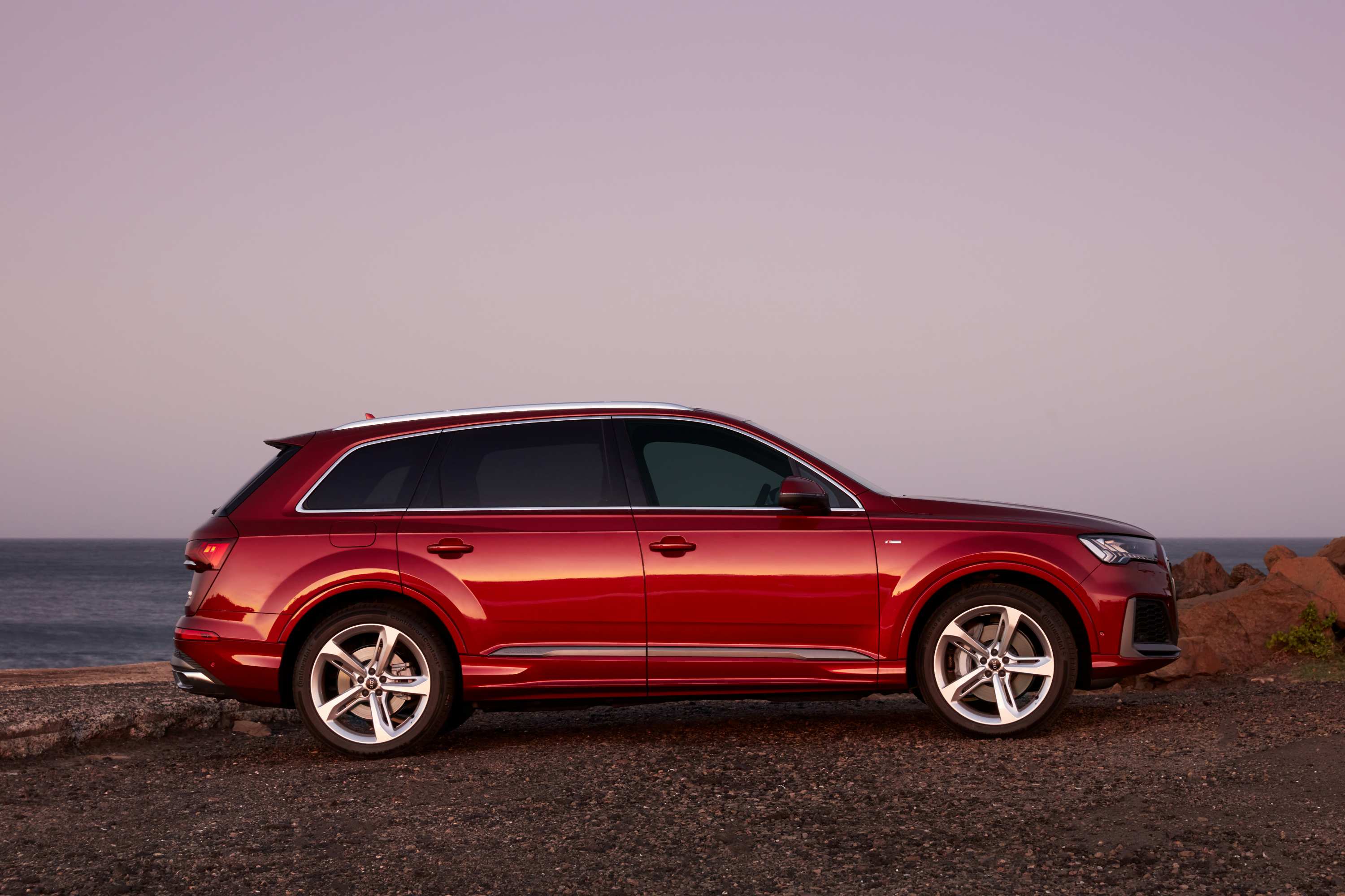 New Audi Q7 TDI quattro.