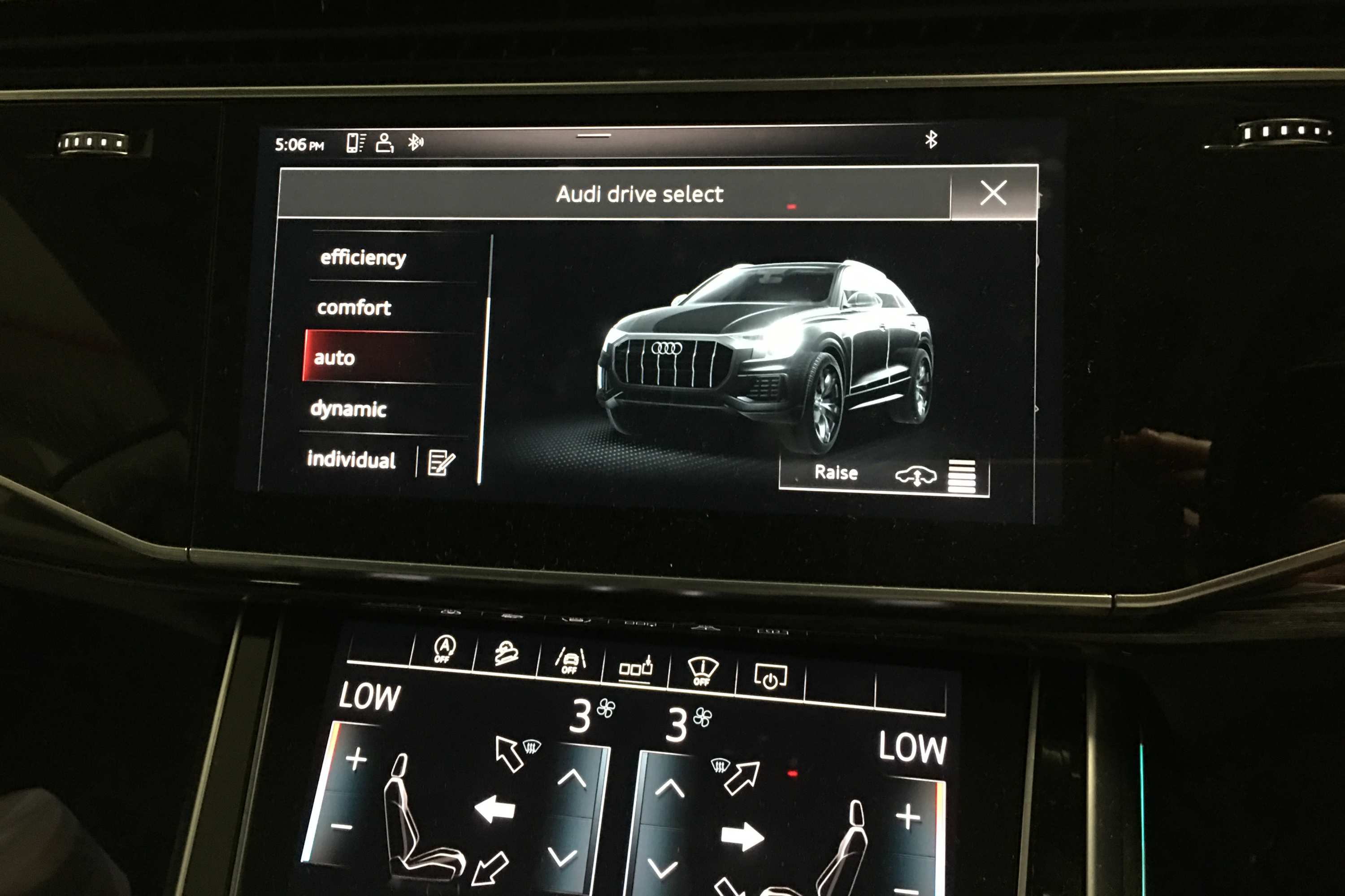 2020 Audi Q8 S Line 19 drive select 2