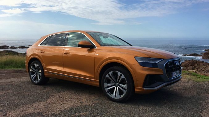 2020 Audi Q8 S Line 2 front qtr