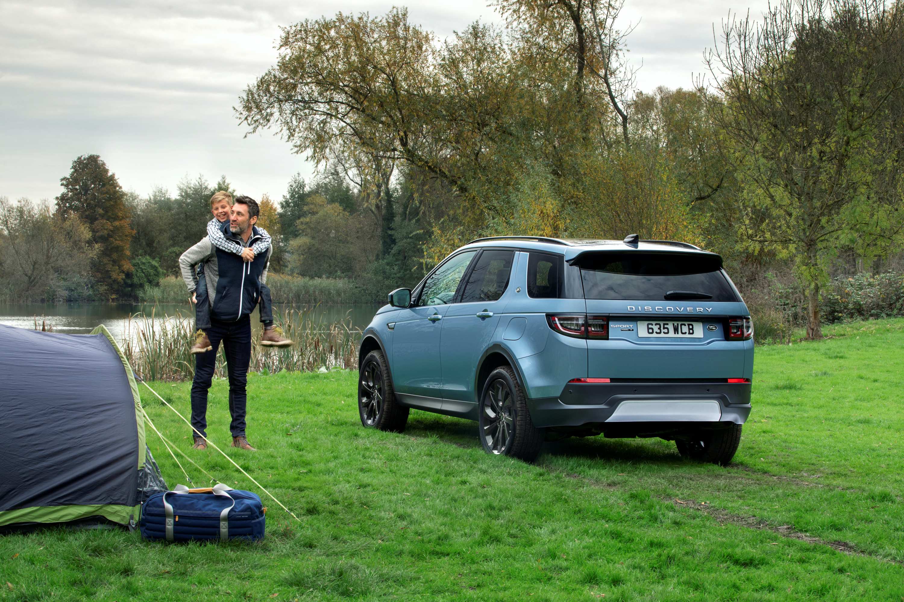 Land Rover Discovery Sport 8 rear