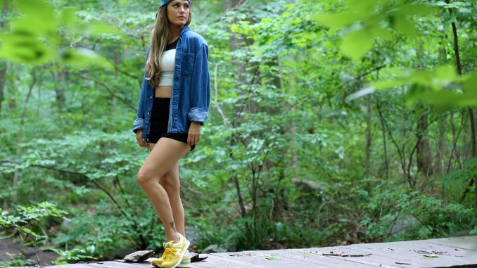 Female travel clothes 1