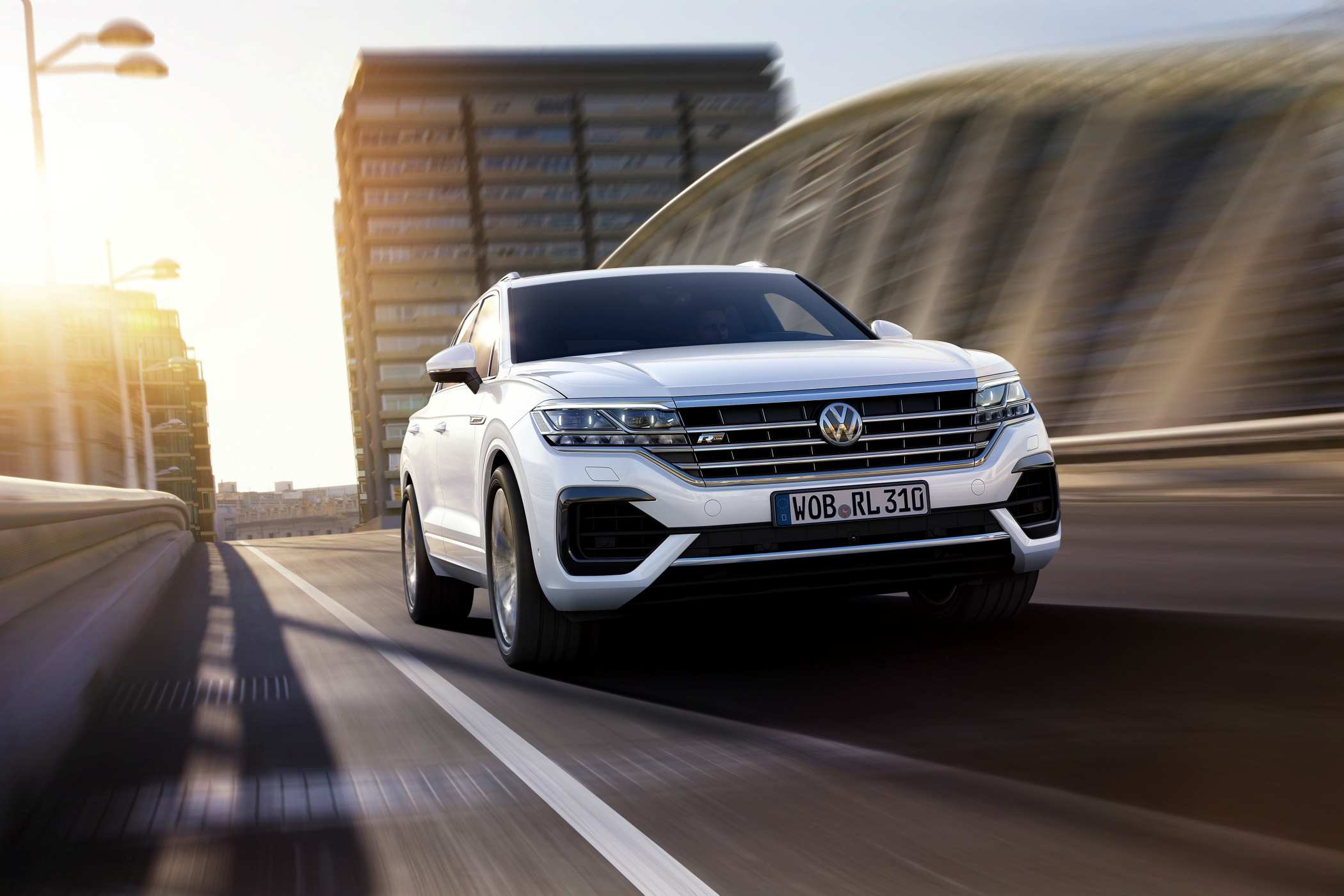 2020 Volkswagen Touareg V8.