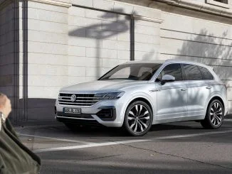 2020 Volkswagen Touareg V8.