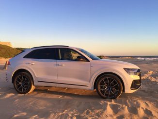 Audi Q8 50 TDI S-LINE QUATTRO side