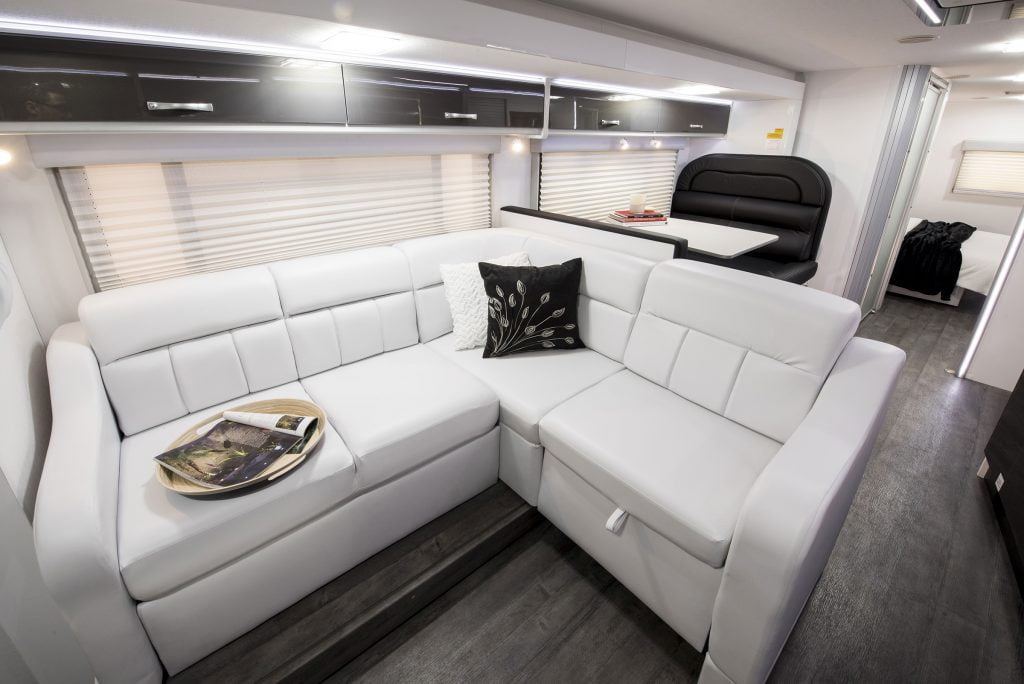 Avida Longreach Luxury Apartment on Wheels
