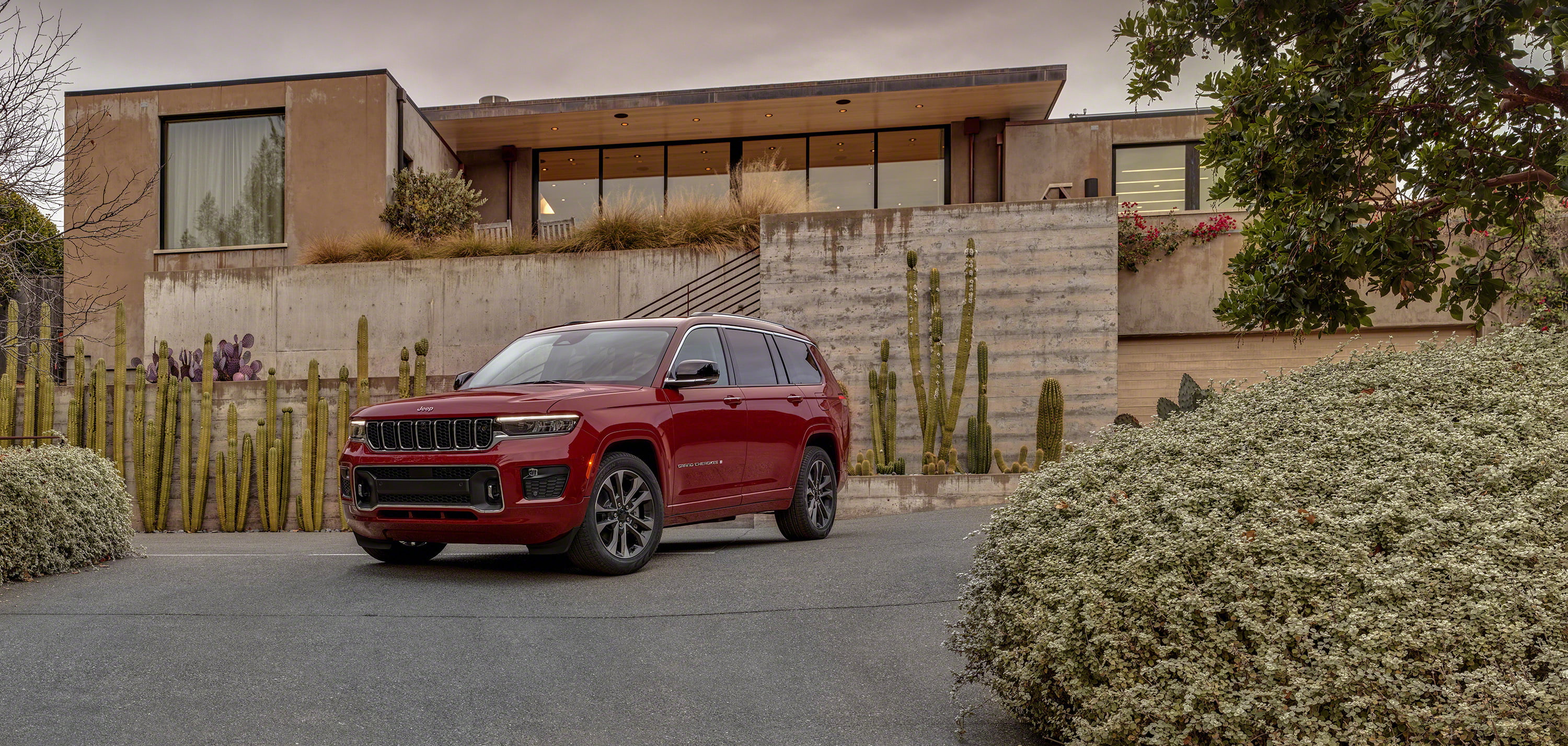 All-new 2021 Jeep Grand Cherokee L Overland