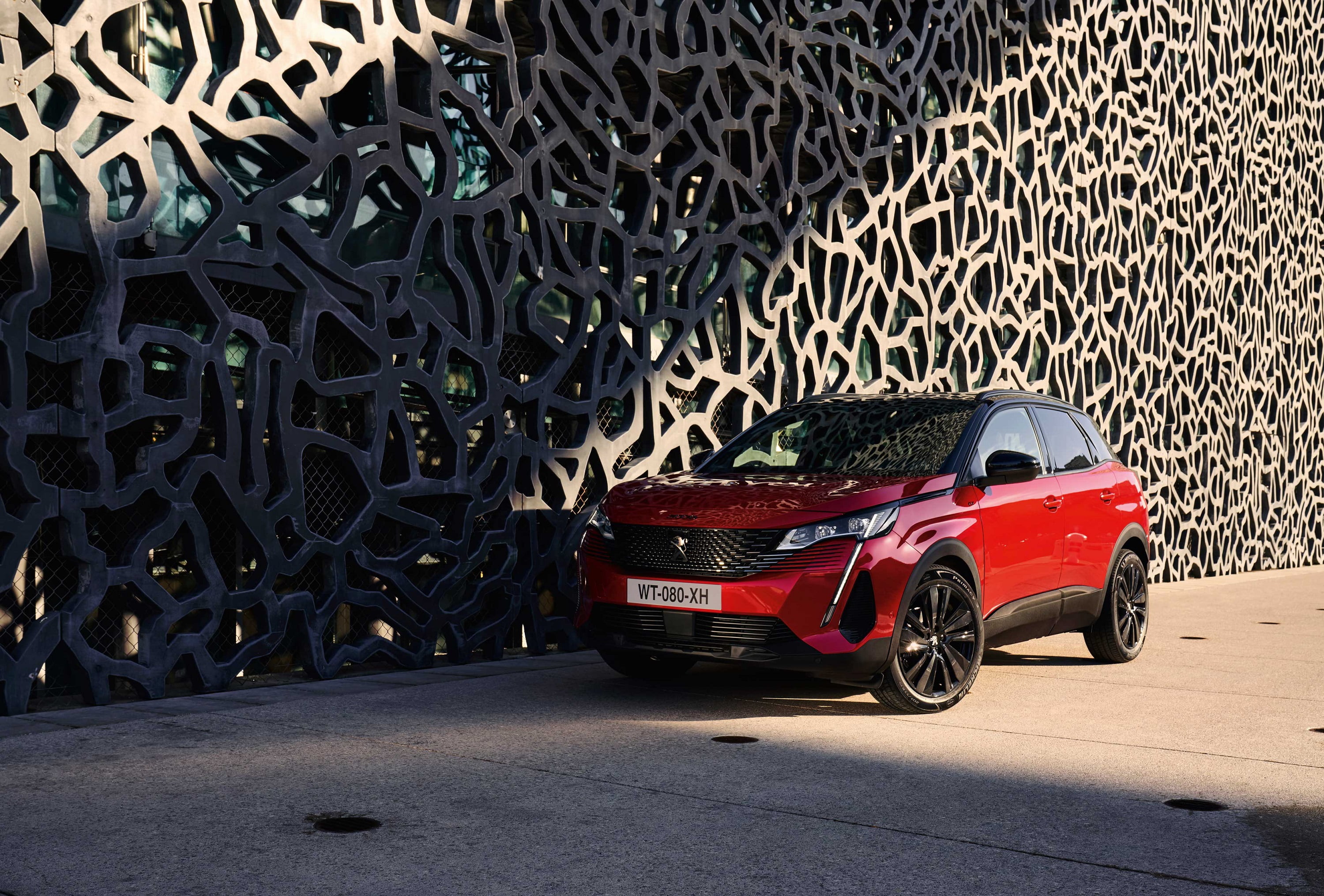 Peugeot 3008 GT Sport (overseas model shown).